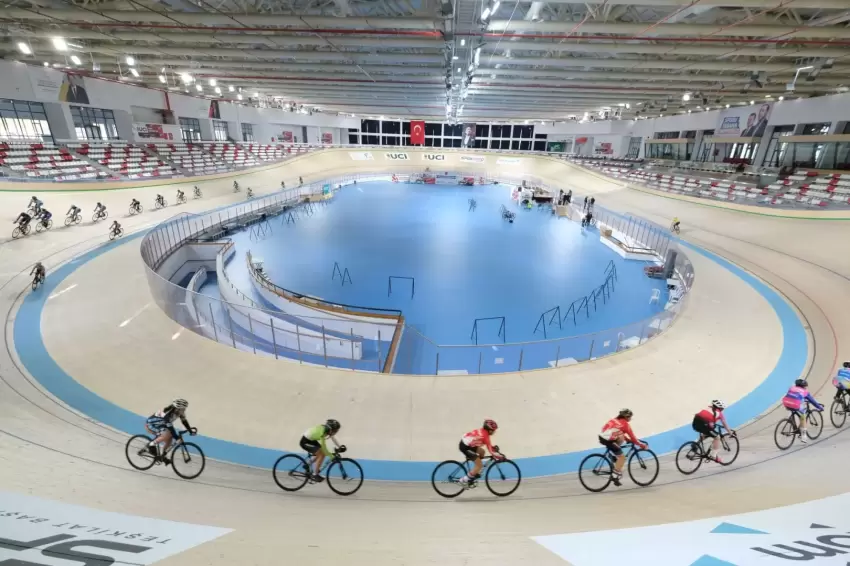 Pist bisikletinin geleceği Konyada şekilleniyor