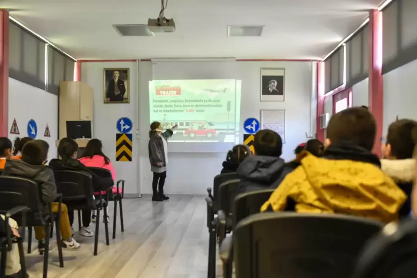 Başkentli miniklere trafik eğitimi