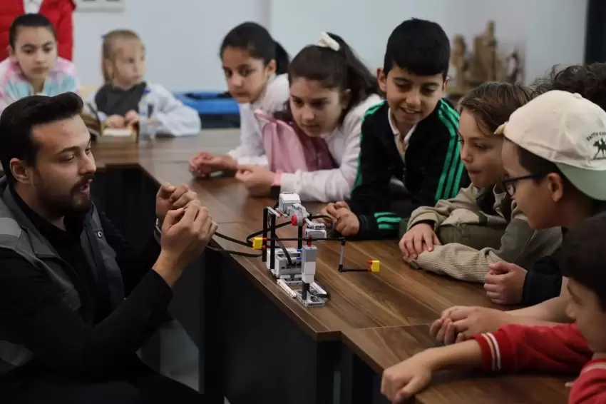 Sakaryalı minikler Ayçiçek Vadisinde dolu dolu gün yaşadı