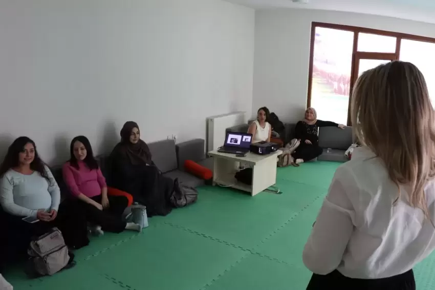 İzmit'te anne adaylarına gebelik bilinci