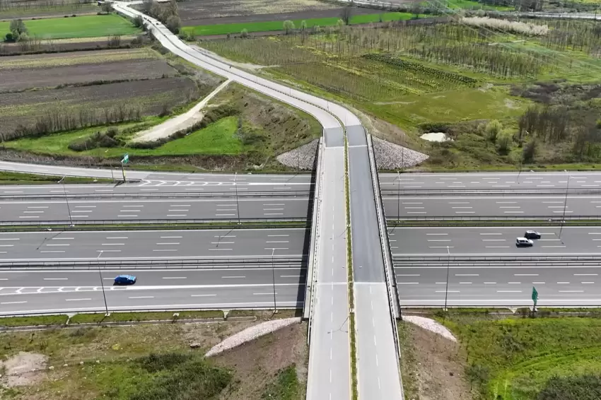 Sakarya'da kritik güzergâhlara önemli dokunuş