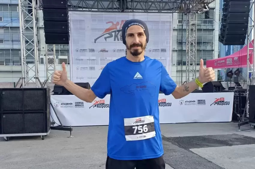 Keşanlı koşucu Ataşehir Ata Koşusundan birincilikle döndü
