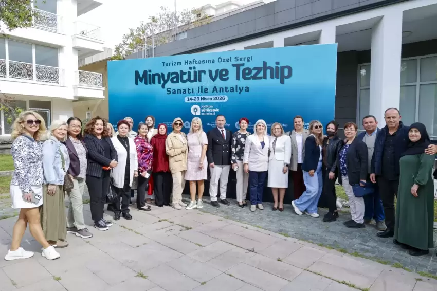 "Minyatür ve Tezhip Sanatı ile Antalya Sergisi" açıldı