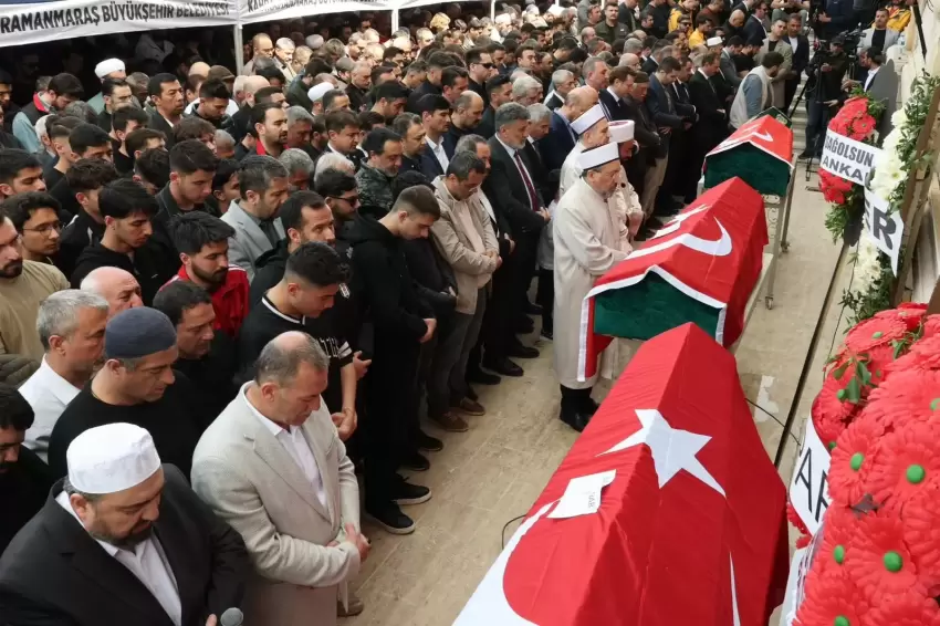 Kahramanmaraş'taki saldırının kurbanları gözyaşlarıyla uğurlandı