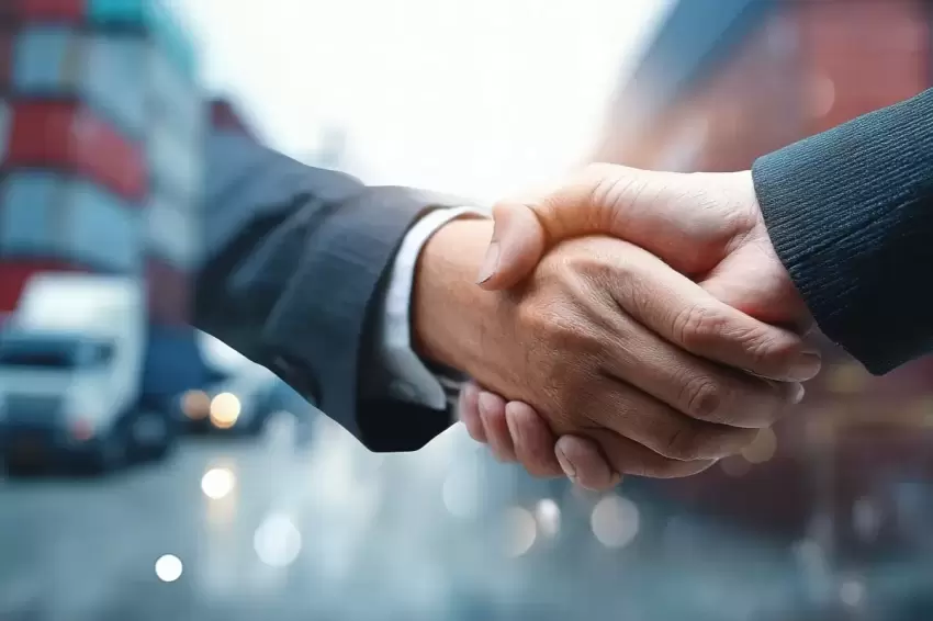 Hizmet ticaretinde büyük şirketler ağırlıkta