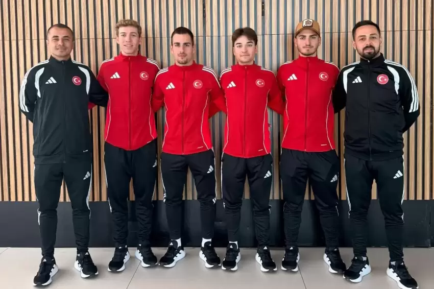 Uluslararası Milli bisikletçiler yarış öncesi Konyada buluştu