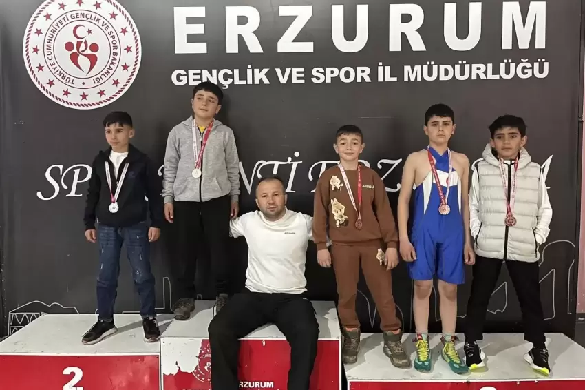 Erzurum Pasinler'de güreşin kalbi atıyor