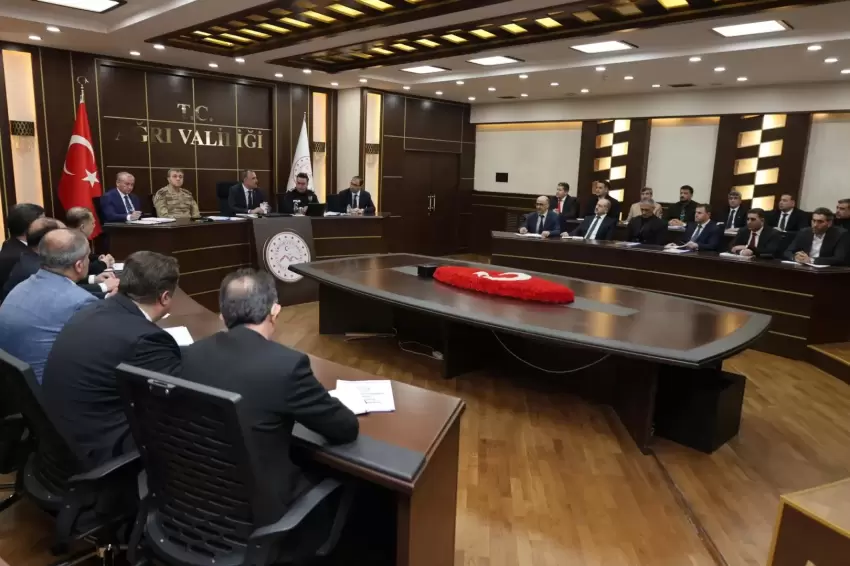 Ağrıda okul ve yurt güvenliği masaya yatırıldı