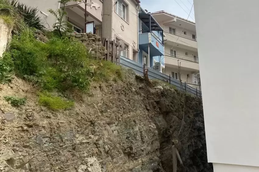 Edirne Keşanda çökme tehlikesi Mahalleli tedirgin