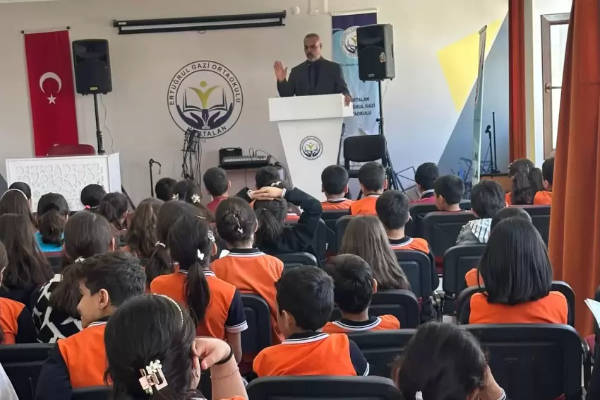 Kurtalan'da minik yürekler yazarla buluştu