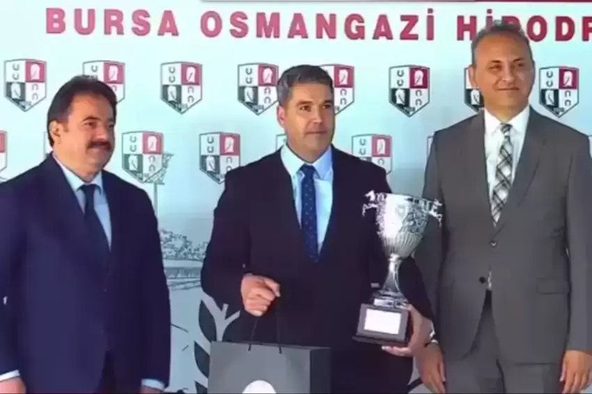 Bursa Emniyet Müdürlüğü Koşusu'nu "Işılsa Melina" kazandı