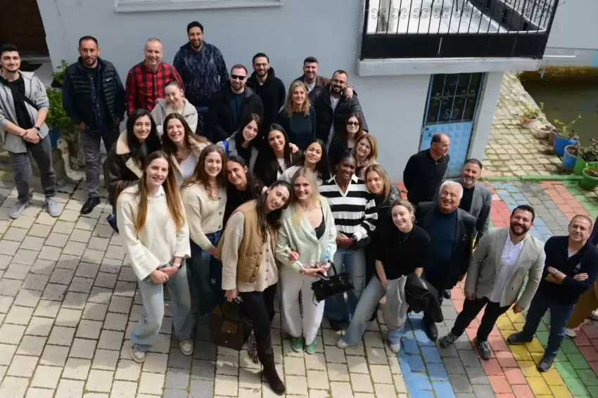 Nilüfer'in sultanları Gölyazı'da buluştu