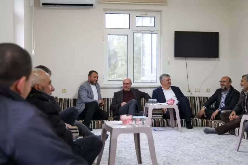 Konya Selçukluda Başkan Pekyatırmacı istişareyi sürdürüyor