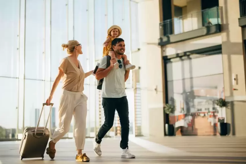 İlk yurt dışı seyahati için rehber... Vizesiz rotalar, Schengen ve tur seçenekleri