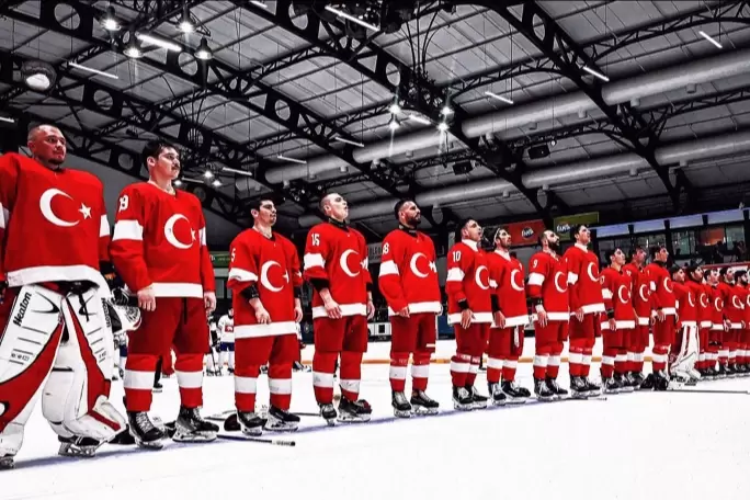 Cumhurbaşkanı Erdoğandan Buz Hokeyi Millilerine tebrik