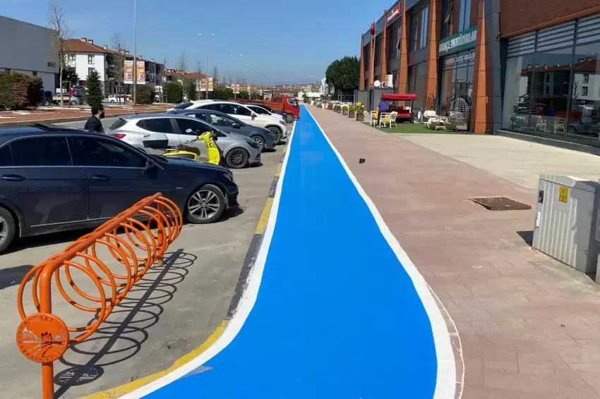 Sakarya Erenlerde bisiklet yollarına güvenli dokunuş