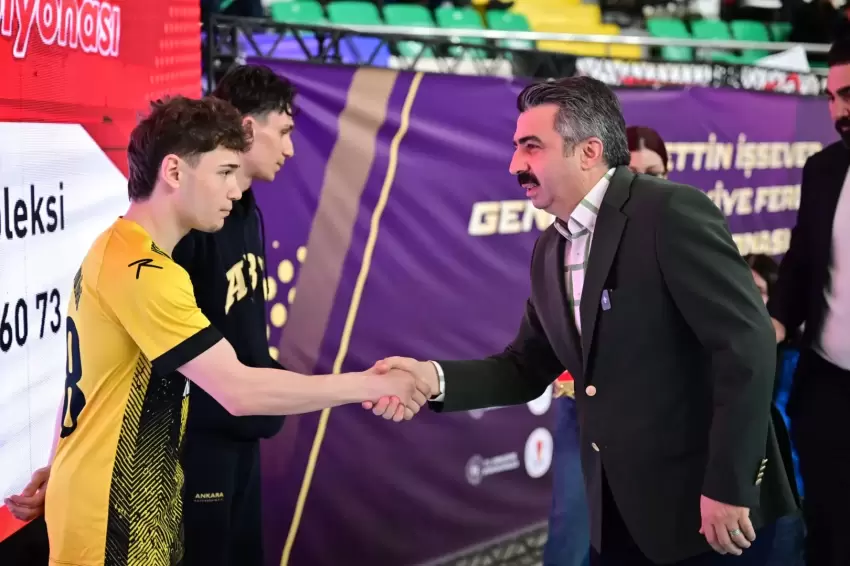 Bursa Yıldırımda boks rüzgarı