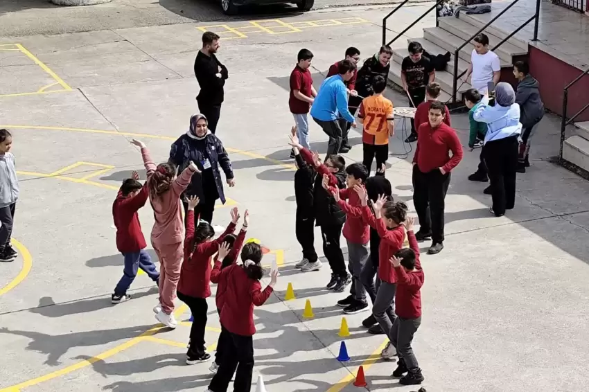 Sakaryada Tabletleri Kapat projesiyle çocuklara çevrimdışı yaşam bilinci