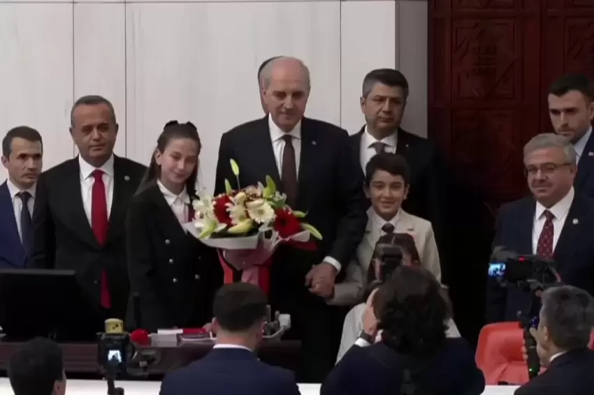 TBMM'de özel oturum... Meclis'i çocuklar yönetti