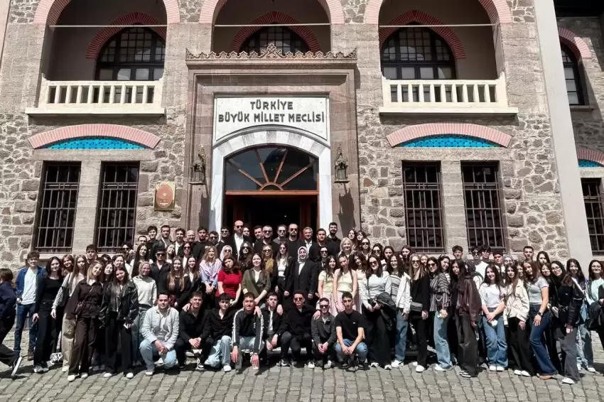 İzmitli öğrenciler Ankarada motivasyon depoladı