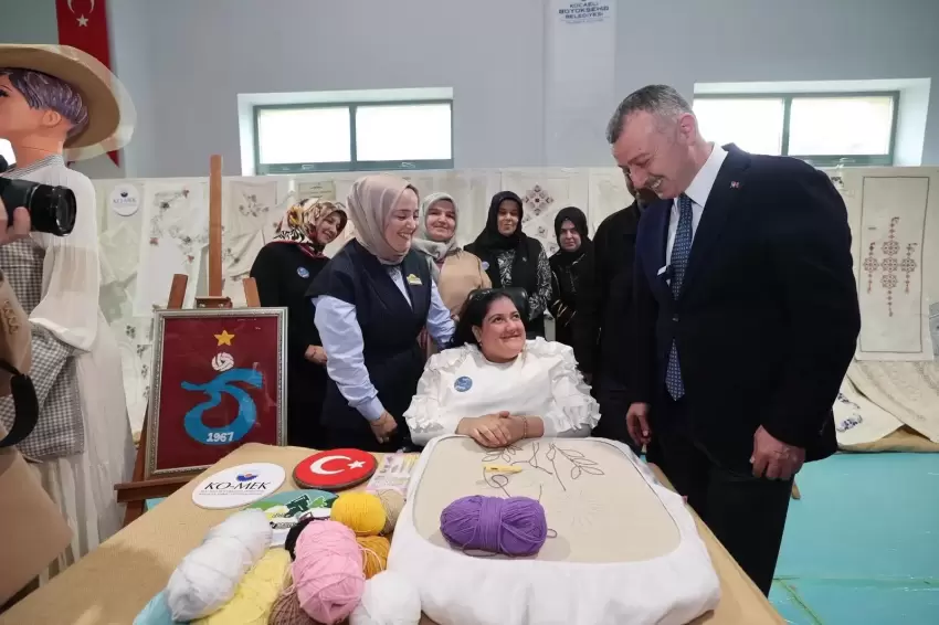 KO-MEK Gebzede yıl sonu sergi heyecanı