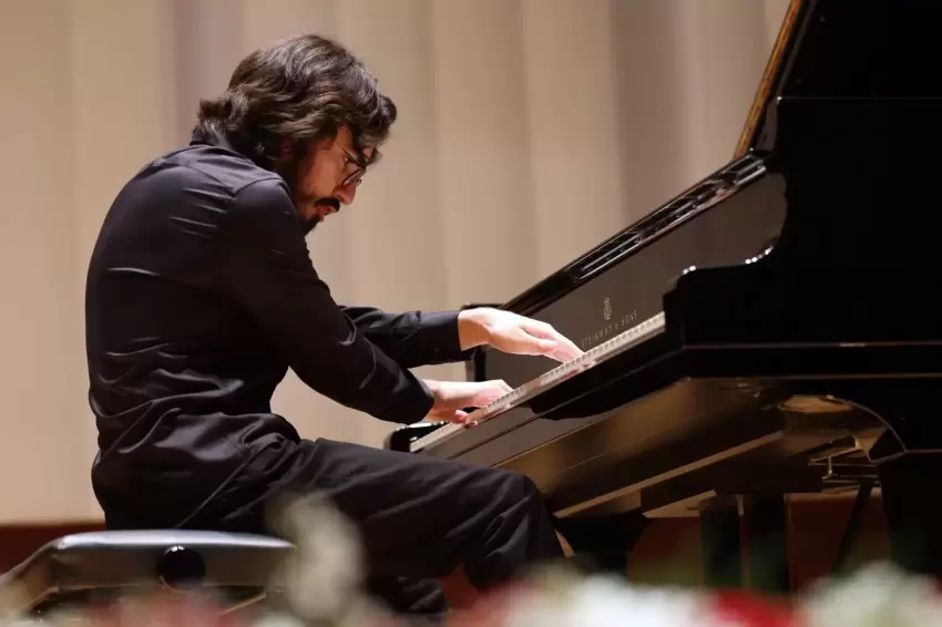 İzmir'de genç virtüöz Barok Müzik Festivali'nde ağırlandı