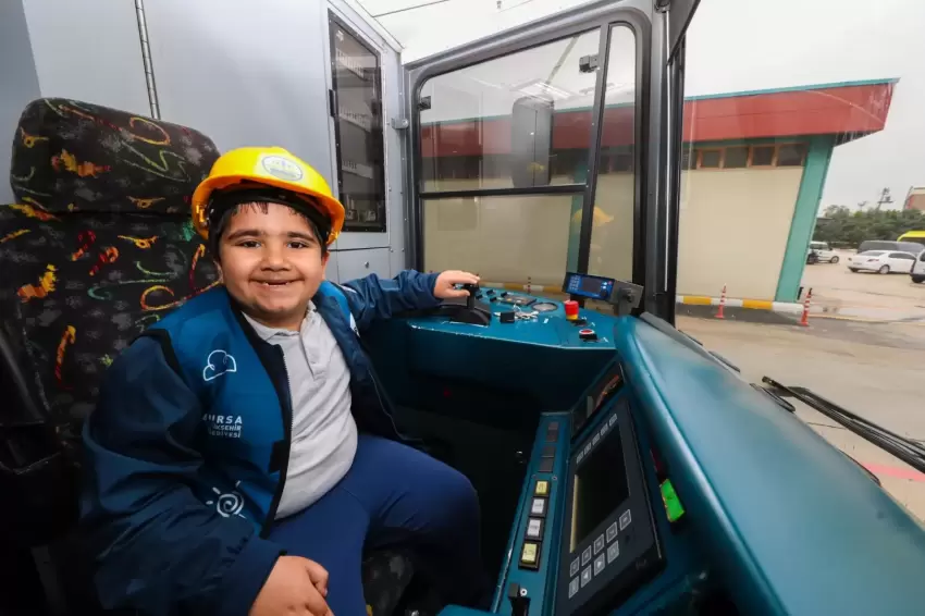 Bursalı Alinin vatmanlık hayali gerçekleşti