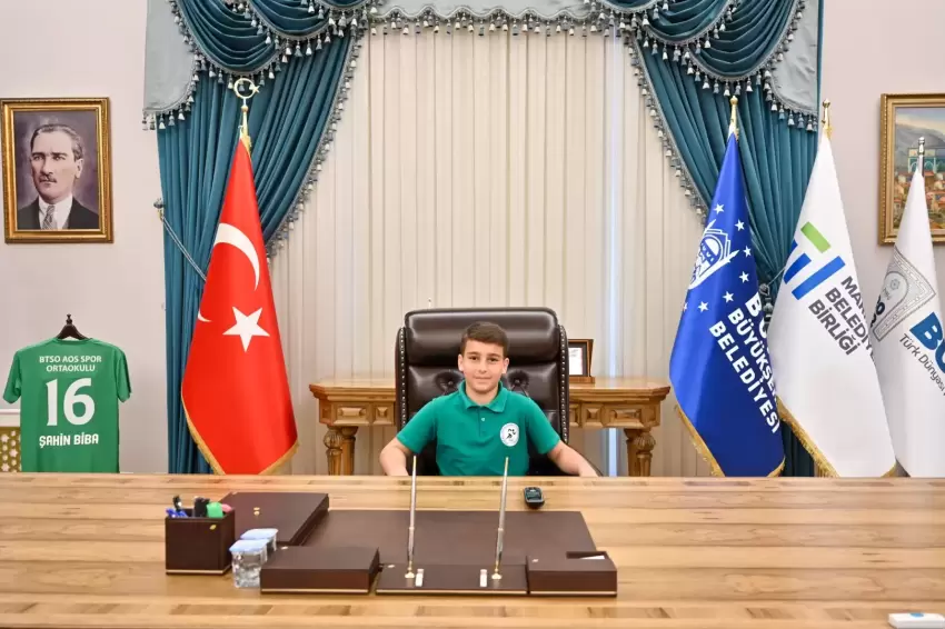 23 Nisan'da Büyükşehir'de başkanlık koltuğu çocukların oldu