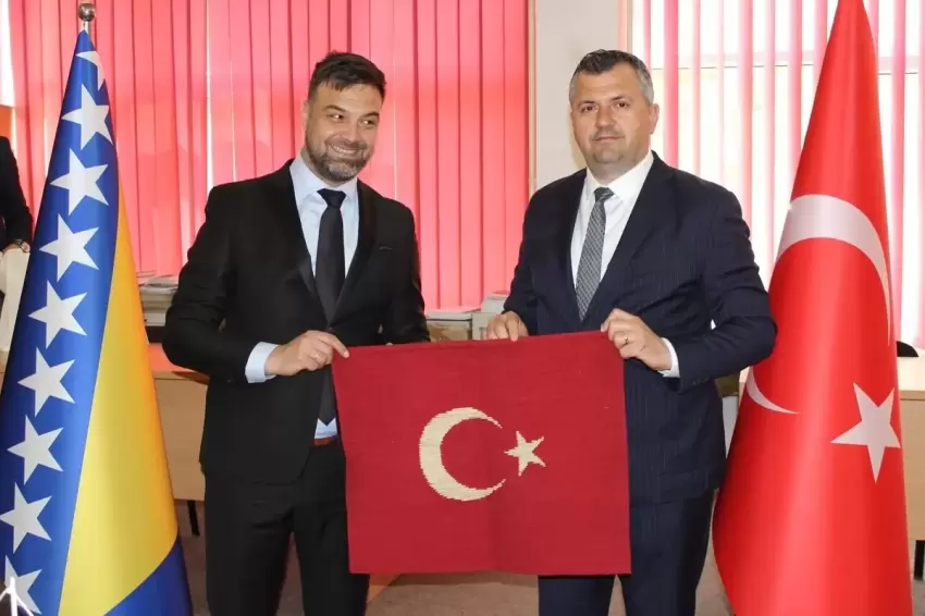 Saray ile Vares belediyeleri kardeş oldu