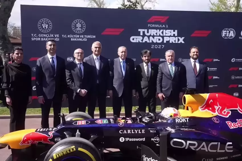 Formula 1 Türkiye'ye geri dönüyor... 2027'den itibaren 5 yıl İstanbul'da yarış heyecanı