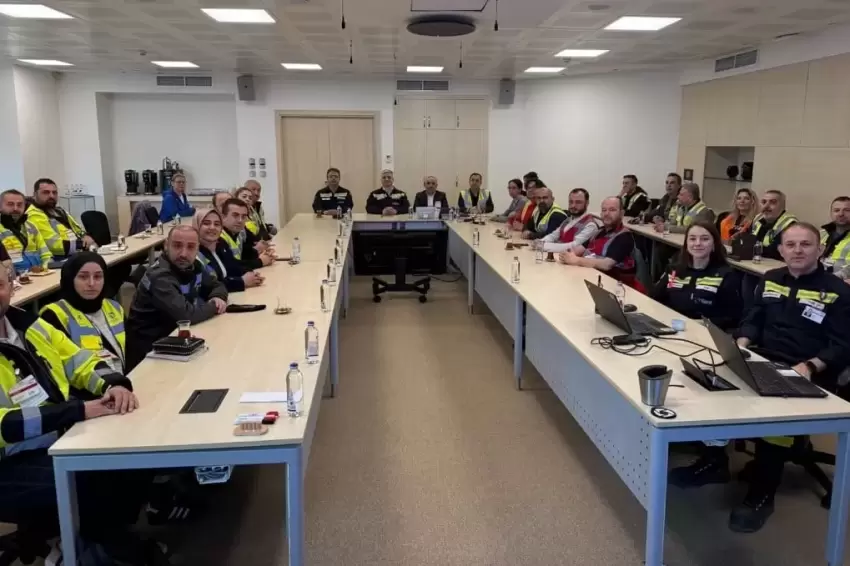 Kocaelide İSG profesyonelleri TÜPRAŞta teknik geziye katıldı