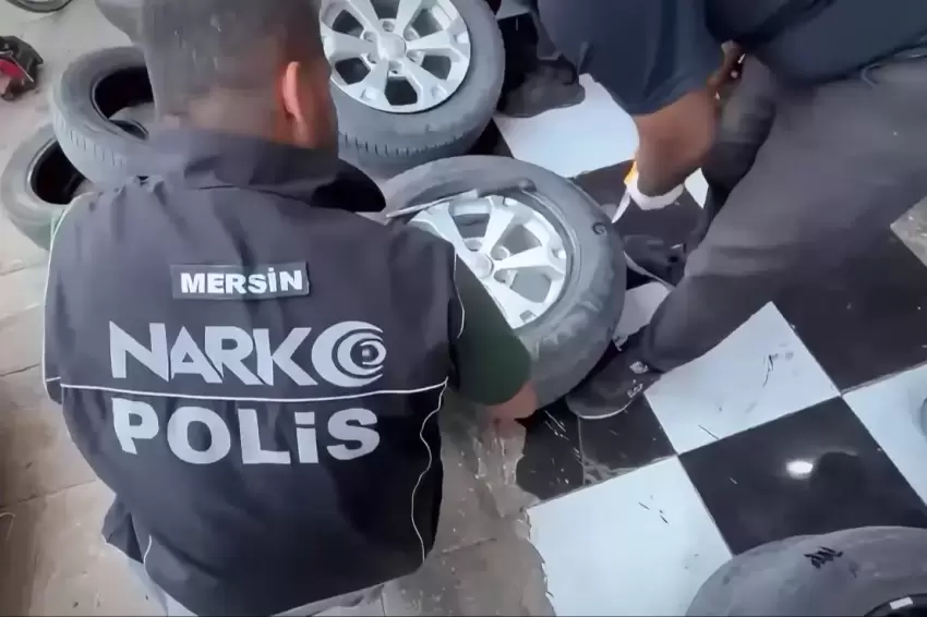 Mersin'de lastiklere gizlenmiş kilolarca eroin ele geçirildi