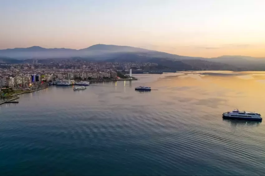 İzmirde bilim insanlarından havza bazlı çözüm çağrısı