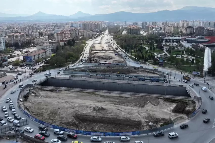 Konya'da Stadyum-Şehir Hastanesi Tramvay Hattı'nda ikinci etap sürüyor