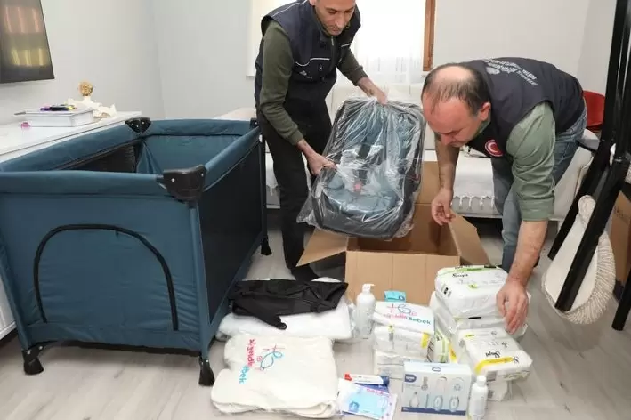 İstanbulda yenidoğan bebeklere destek