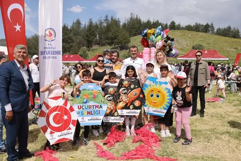 Denizli Büyükşehir'den çocuklara özel şenlik