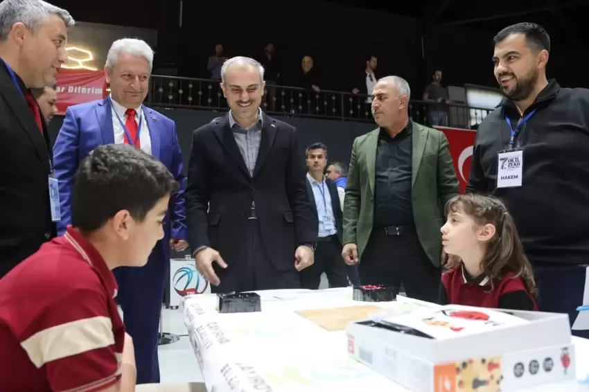 Çayırovalı öğrenciler akıl ve zeka oyunlarında ter döküyor