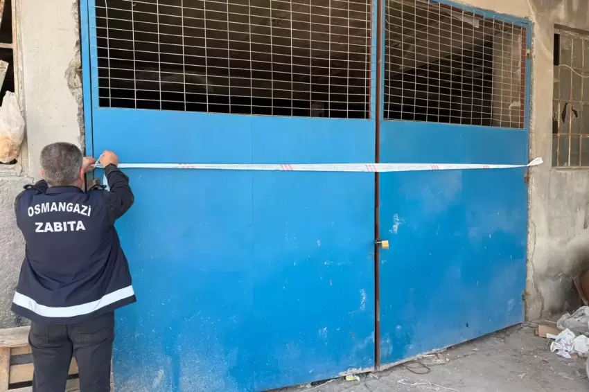 Bursa Osmangazi'de tehlikeli atık döken araca ağır ceza