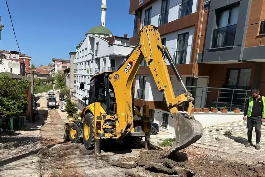 Kocaeli Gebze'de üstyapı çalışmaları hız kesmeden devam ediyor
