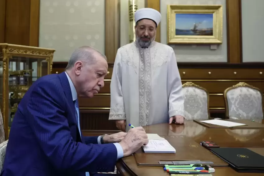 Cumhurbaşkanı Erdoğan kurban vekâletini TDVye verdi