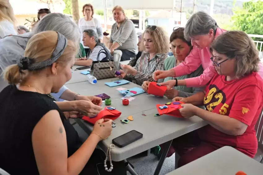 İzmir Bornovada görünmeyen emeğin sesi yükseldi