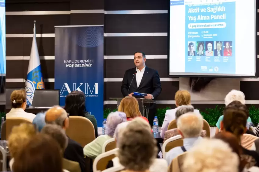 İzmir Narlıderede 3. Yaş Üniversitesi