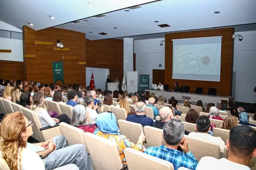 İzmirde Yeşilay İzmir Sağlıklı Yaşam Ligi Projesi için rehber öğretmenler eğitildi
