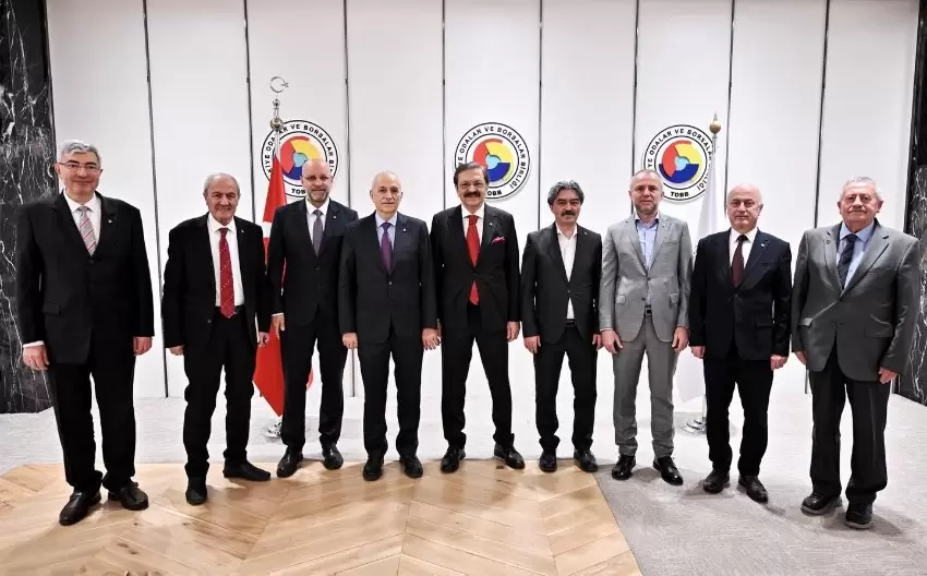 Arslan Keleş, Rıfat Hisarcıklıoğlu’nu ziyaret etti.