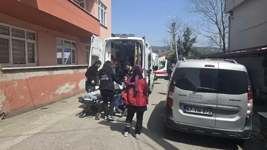 Şofben alev aldı, anne ve engelli kızı dumandan etkilendi
