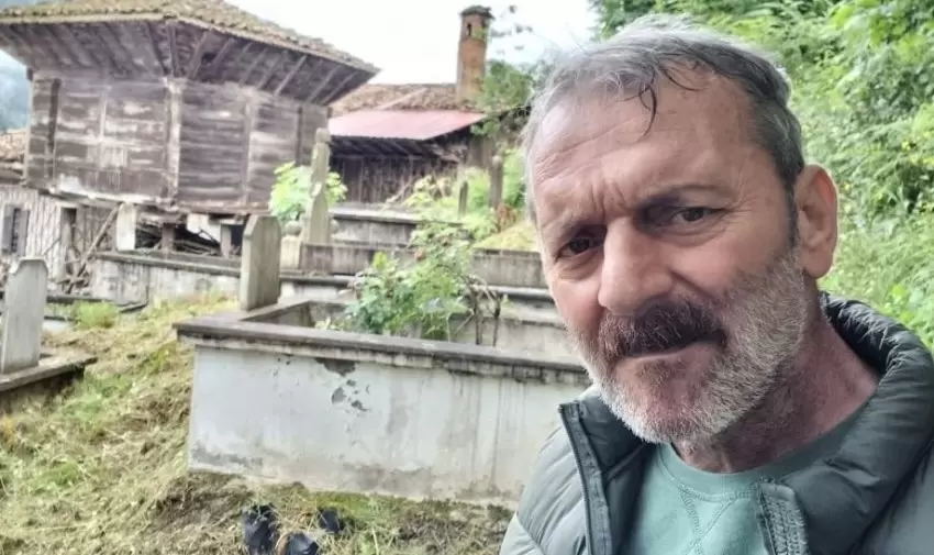 Fahri Bayrak evinde ölü bulundu