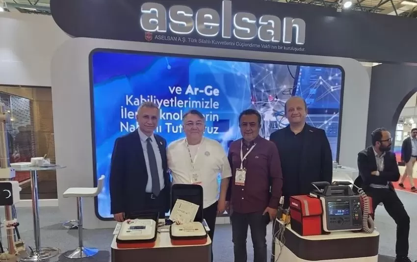 Rektör Özölçer, Türkiyenin En Büyük Sağlık Fuarına Katıldı