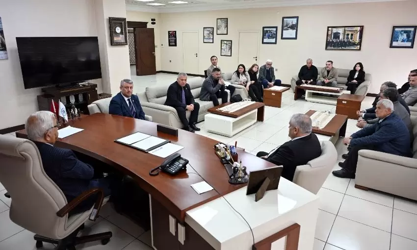 Başkan Posbıyık göreve geri döndü: “Sağlığım gayet iyi”