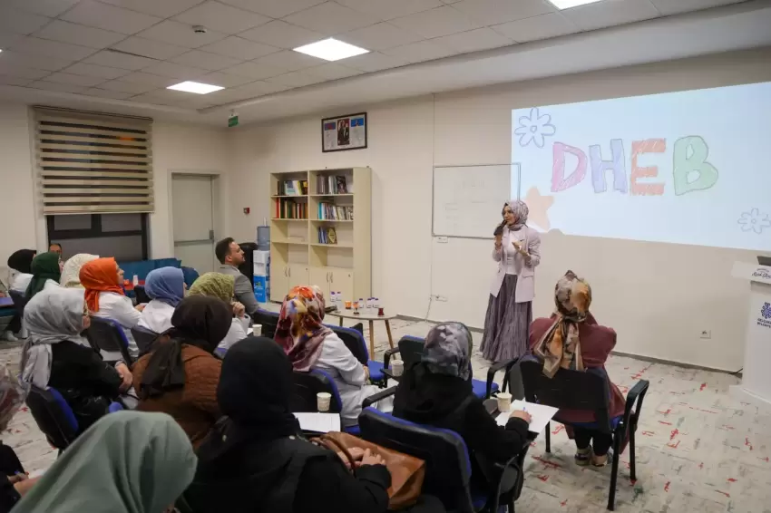 Konyada Çocuk Mektebinde ailelere eğitim semineri