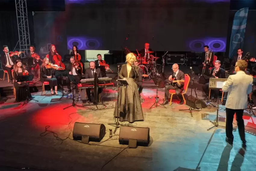 Balıkesirde Dünya Caz Günü senfonik konserle taçlandı